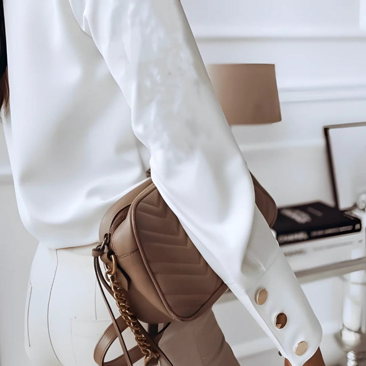 Indira | Camisa elegante con cuello alto para mujer | Manga larga