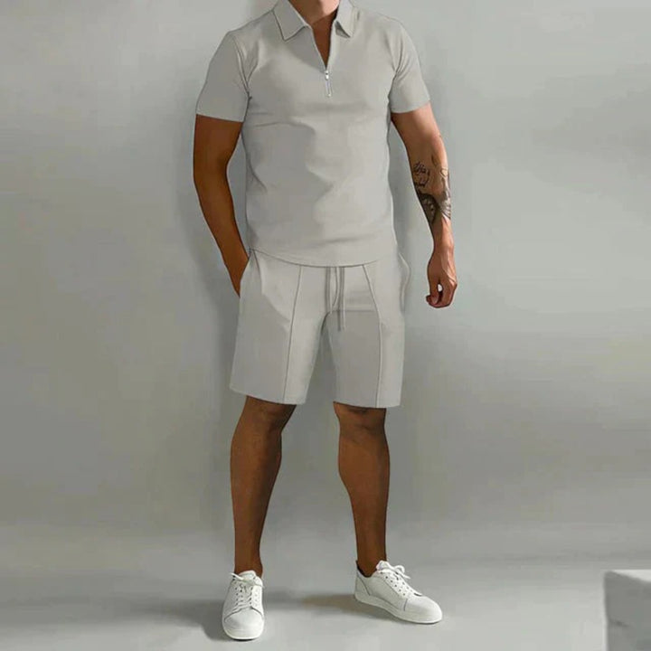 Set Elegante Di Polo E Pantaloncini Da Uomo | Estate