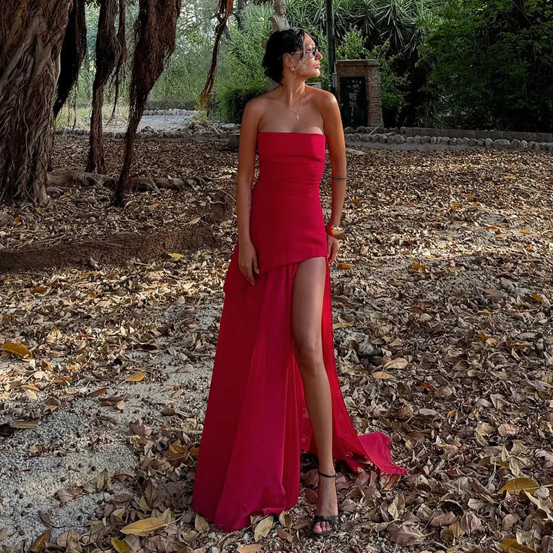 Abito Lungo in Look a Strati