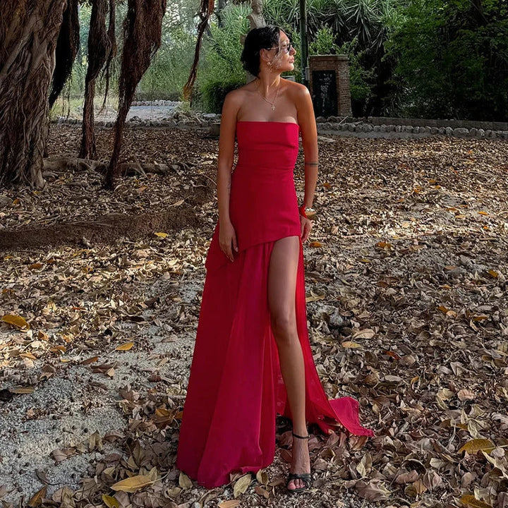 Abito Lungo in Look a Strati