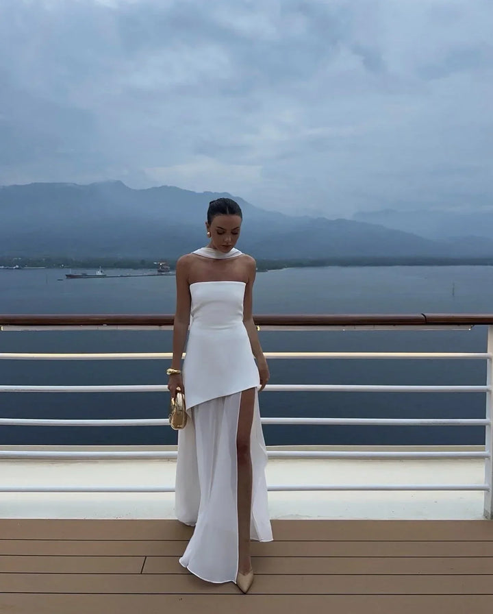 Abito Lungo in Look a Strati