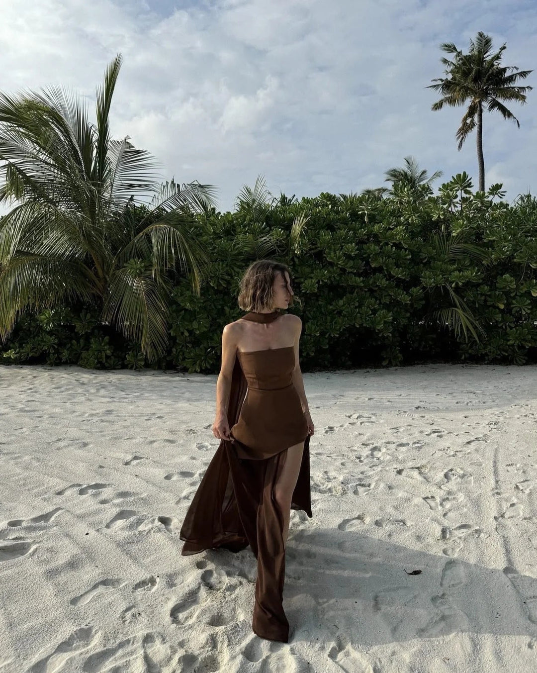 Abito Lungo in Look a Strati